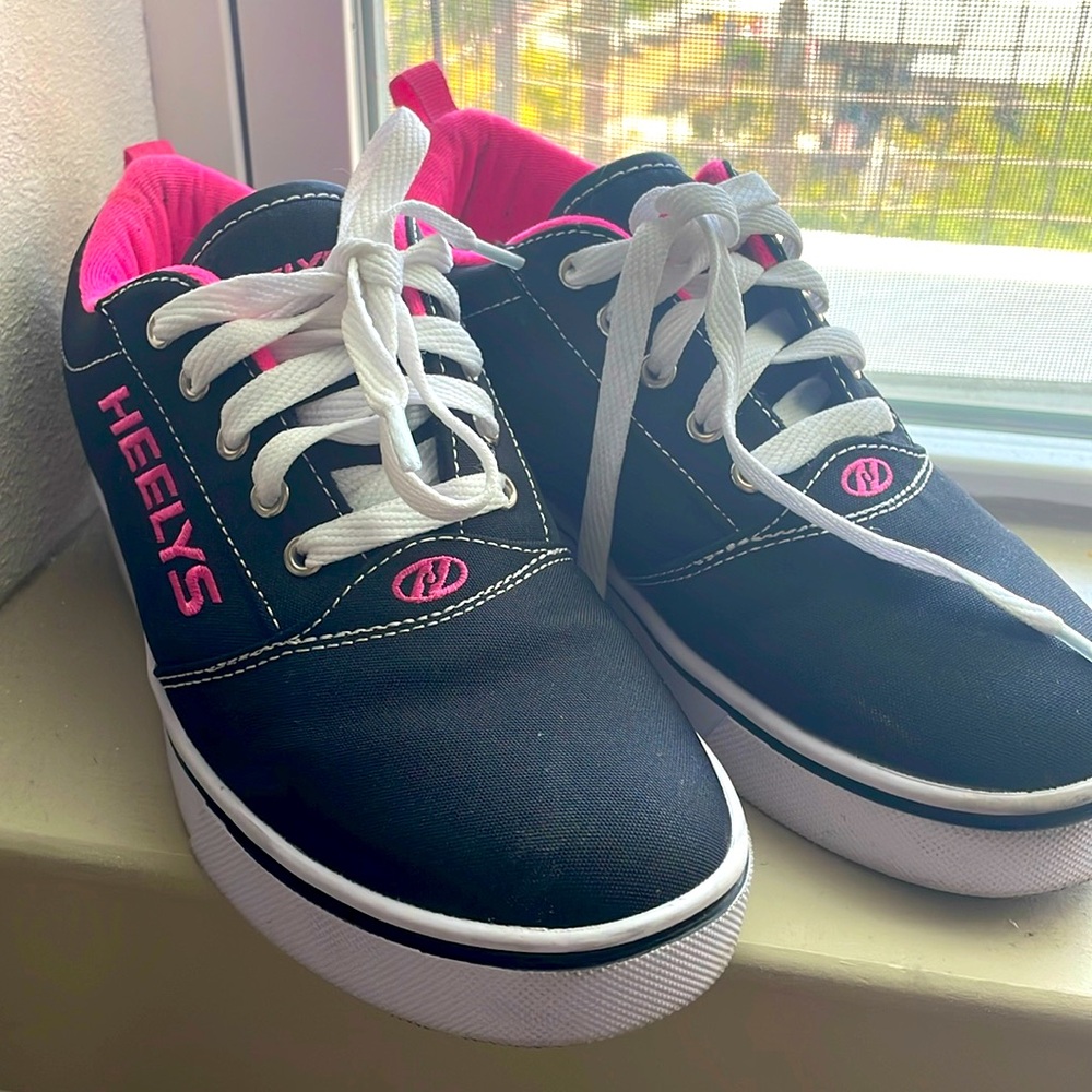 Heels Black and Pink Pro 20 Wheeled Sneakers